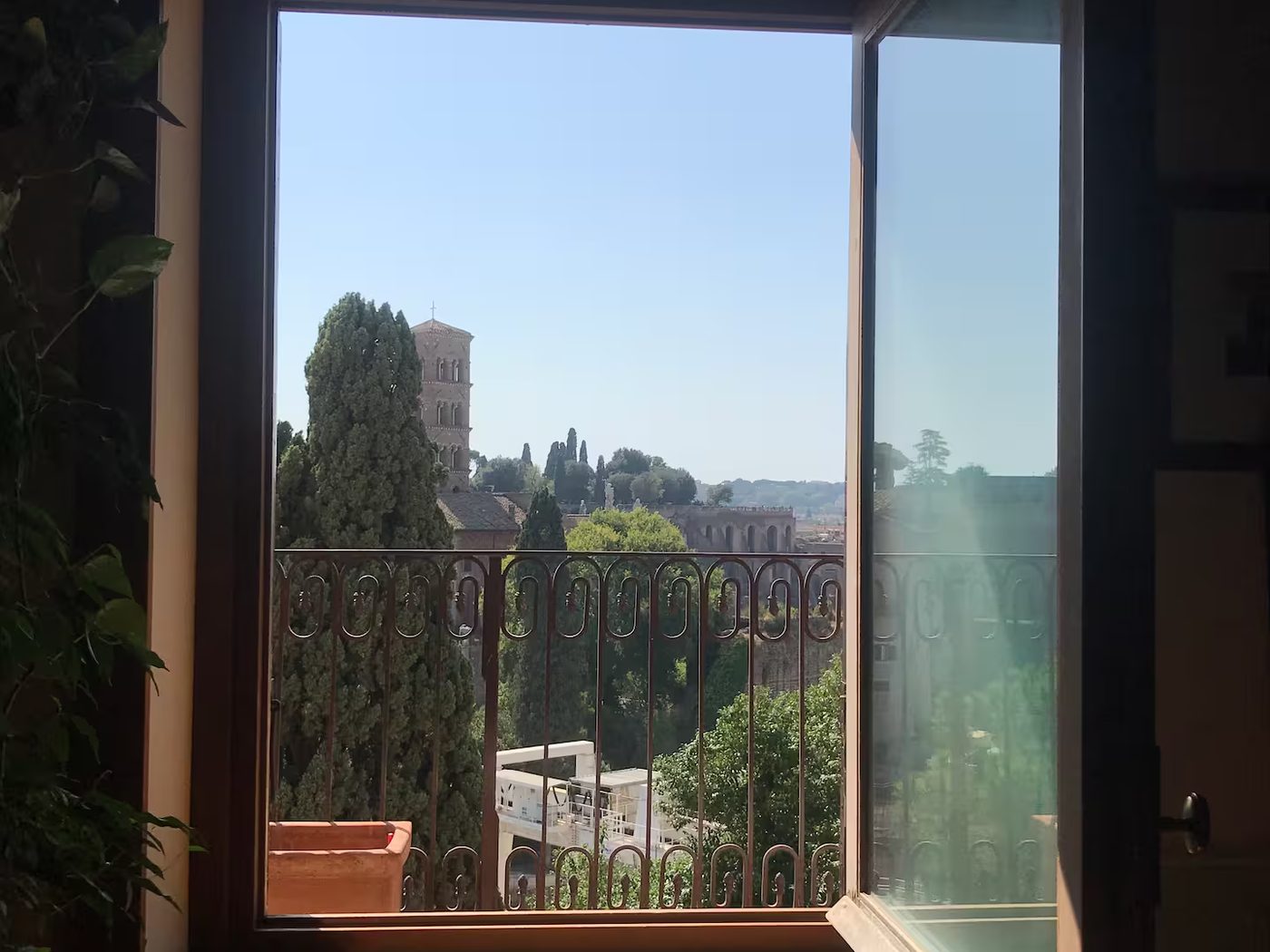Colosseo Luxury Suite — 12